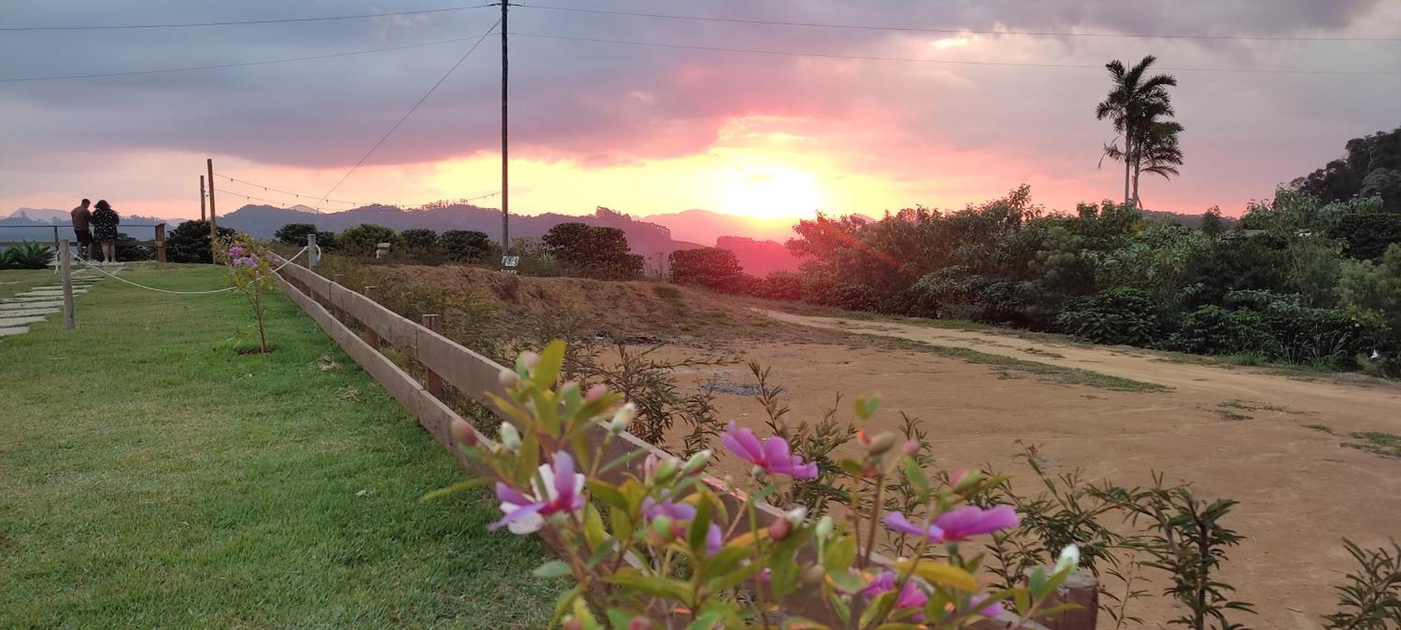 Chales Por Do Sol Caparaó Velho Eksteriør billede
